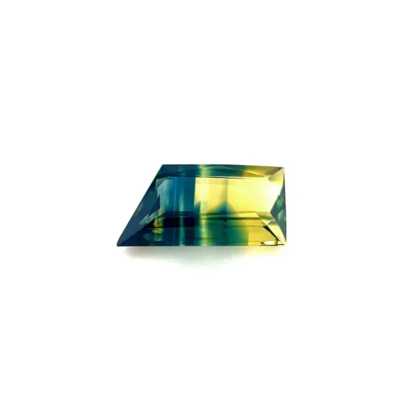 1.13ct Bi Colour Sapphire Bi Colour UNTREATED Fancy Cut Gem - Image 4