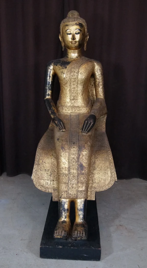 Special antique bronze Thai Buddha statue from Thailand